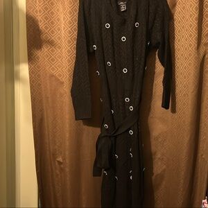 Chic Black Knit Drss with White and Black Gems
